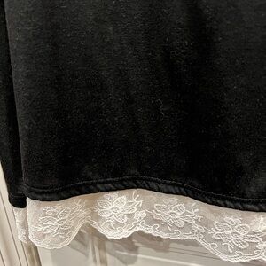 Black White Eyelet Ruffle Trim Tunic Length Top Sz 3x